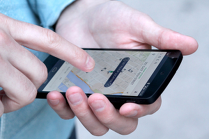 EXCLUSIV Platformele de transport de tip Uber vor fi reglementate de Putere prin lege, Guvernul vrea să păstreze compania pe piață