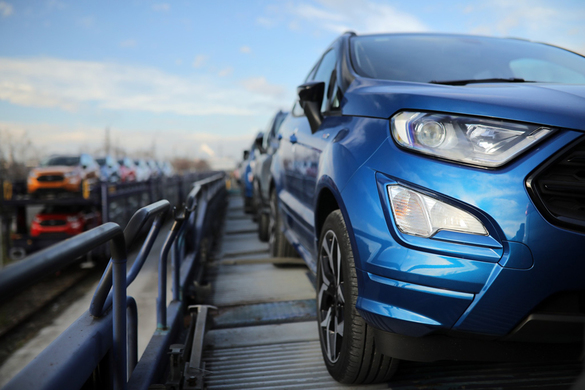 RETROSPECTIVĂ Anul SUV-urilor românești: Dacia Duster și Ford EcoSport au plecat din uzinele de la Pitești și Craiova către piețele europene