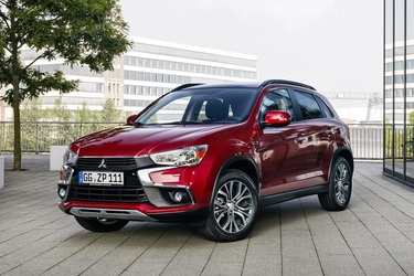 Mitsubishi ASX, rechemare în România pentru defecțiuni ale ușilor care se pot deschide în mers