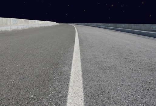 Jaf la drumul mare: un chinez a decupat 500 de tone de asfalt pe care le-a vândut cu 800 de dolari