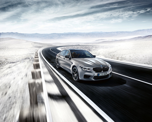 FOTO BMW a prezentat noul supercar M5 Competition, care devine cel mai rapid BMW al momentului