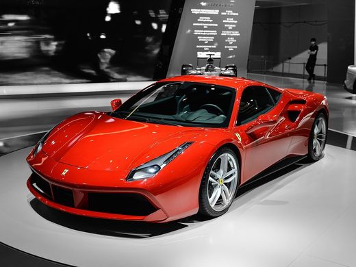 Topul mașinilor echipate cu cele mai bune motoare din lume. Ferrari a dominat competiția Motorul Anului 2018