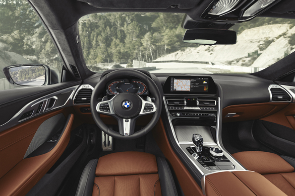 FOTO BMW a prezentat în premieră noul Seria 8 Coupé