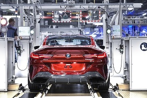 VIDEO & FOTO BMW a dat startul producției lui Serie 8 Coupe, cel mai exclusivist model din portofoliul constructorului bavarez, în uzina în care este produsă și Seria 7