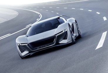 FOTO Audi ține afișul la Pebble Beach cu noul concept-car PB18 e-tron