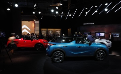 FOTO & VIDEO Mondial Paris Motor Show, o nouă denumire, mai puține mărci prezente, probabil cea mai săracă ediție de la debut. BMW Serie 3 și Mercedes B Class, cele mai importante premiere mondiale