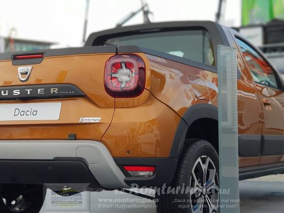 FOTO Noua generație Dacia Duster Pick-up, prezentată în premieră