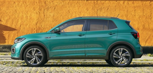 FOTO VW T-Cross, concurent pentru Dacia Sandero Stepway și Renault Captur, a fost prezentat oficial la Amsterdam