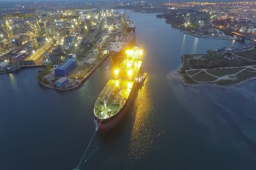Amânare la primul termen al procesului în care Șantierul Naval Constanța a solicitat anularea actului normativ în baza căruia a fost organizată licitația pentru corvete