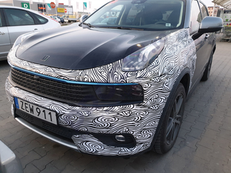 EXCLUSIV FOTO Poze-spion: Lynk & Co 01 face-lift, în teste în România