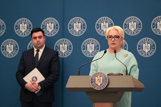 Contractele pentru prima secțiune a autostrăzii Pitești - Sibiu, pentru Lotul 3 al Autostrăzii Centură Sud a Municipiului București și pentru Sistemul de siguranță și automatizare a traficului pentru Metroul Drumul Taberei, au fost semnate
