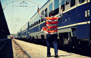 VIDEO Campanie de conștientizare CFR: "Selfie-ul pe tren ucide!