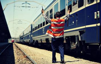 VIDEO Campanie de conștientizare CFR: "Selfie-ul pe tren ucide!