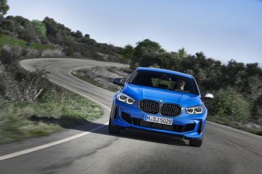 FOTO BMW a prezentat în premieră noua generație Serie 1, cu tracțiune față