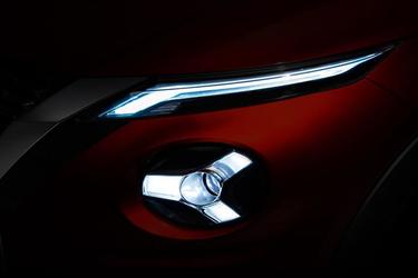 Nissan Juke a întârziat lansarea cu un an, dar va sosi cu motorizări hibrid