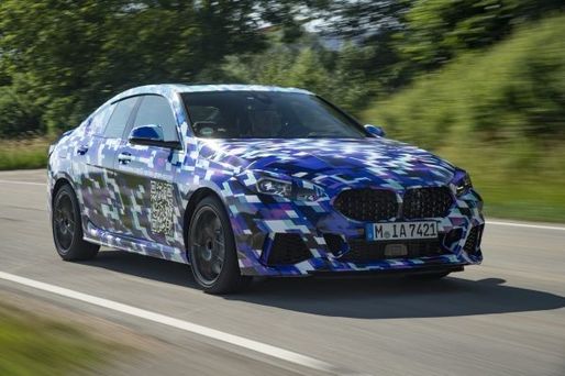 FOTO-SPION BMW pregătește de lansare un nou model