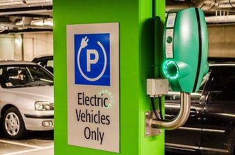 Peste 3.500 de autoturisme ecologice, vândute în România în primele șapte luni - APIA