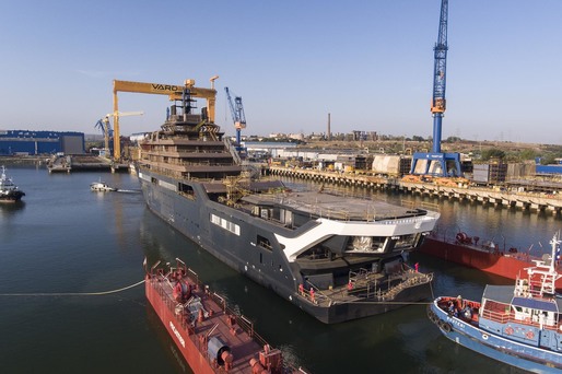 VIDEO&GALERIE FOTO Cel mai mare iaht din lume care va studia oceanele a părăsit șantierul naval VARD din Tulcea