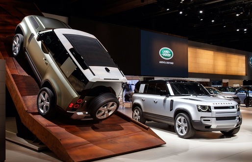 VIDEO & FOTO Salonul Auto din Frankfurt: Noul Land Rover Defender, doar o amintire a bătrânului off-roader. Unul dintre puținele automobile cu istorie își încheie existența 