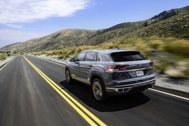 FOTO Cel mai mare SUV sport al VW, Atlas Cross, a fost prezentat oficial în SUA