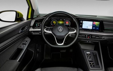 FOTO Imagini ale VW Golf 8, scăpate pe internet cu doar câteva ore înainte de lansarea oficială