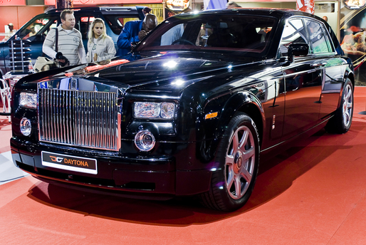 Rolls-Royce a vândut un număr record de automobile