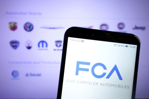 Fiat Chrysler discută înființarea unei companii mixte cu compania mamă a Foxconn
