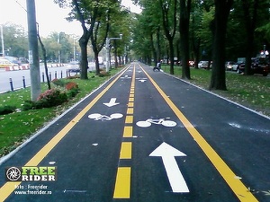 Stații automate de închiriere a bicicletelor și 35 de kilometri de piste pentru bicicliști, la Buzău