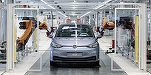 VW confirmă debutul lui ID.3 în această vară. Compania vrea să livreze 30.000 de mașini simultan