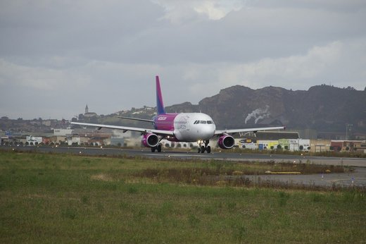 Wizz Air suspendă toate operațiunile de la bazele din Timișoara, Craiova și Sibiu
