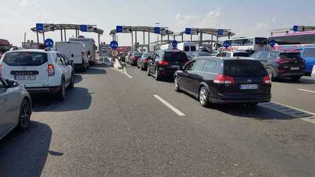 UPDATE Punctul de trecere a frontierei Nădlac II - rezervat exclusiv pentru transportul de marfă. Nădlac I - numai pentru autoturisme