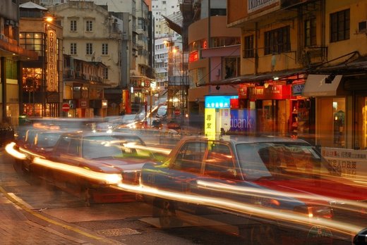 Declinul vânzărilor auto din China a continuat, redresarea este așteptată în semestrul doi din 2020