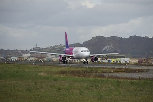 Wizz Air lansează noi curse din Viena, inclusiv spre Constanța. Compania avansează prețuri mici