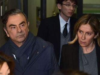 Un fost militar al forțelor speciale SUA și fiul său, suspectați că l-au eliberat pe Carlos Ghosn din Japonia, au fost arestați de procurorii americani