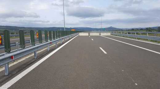 Mașinile mai mari de 7,5 tone pot circula pe lotul 3 al autostrăzii Lugoj - Deva