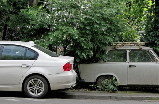DECIZIE Perioada în care mașinile pot sta nefolosite în parcare - redusă considerabil. Proprietarii, obligați să prezinte rapid dovada efectuării ITP, inclusiv a plății amenzilor 