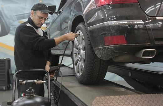 INFOGRAFIC FOTO: Cele mai fiabile și cele mai proaste mașini, în 2020. Modelele Dacia, rezultate surprinzătoare
