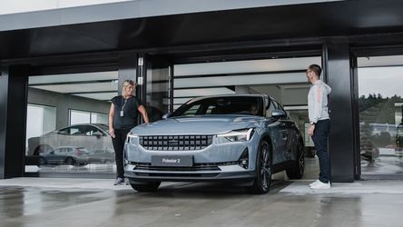 Polestar a început să deschidă primele showroom-uri în Europa