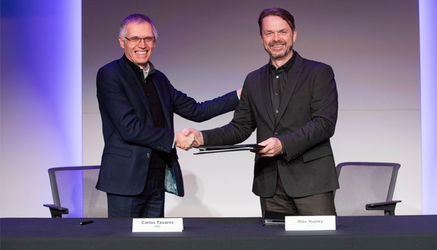 PSA și FCA schimbă termenii acordului de fuziune. Acționarii vor încasa mai puțin cash