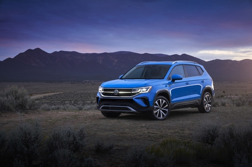 FOTO&VIDEO Volkswagen lansează noul SUV compact Taos și versiuni hibrid plug-in pentru Touareg
