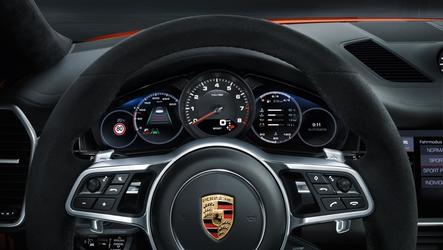 Porsche - una dintre companiile cel mai puțin afectate de pandemie