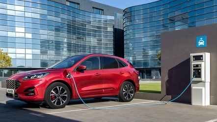 Ford s-a asociat cu Volvo pentru a scăpa de amenzile pentru emisii de CO2