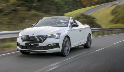 FOTO Skoda a prezentat Slavia, o decapotabilă dezvoltată pe structura compactei Scala