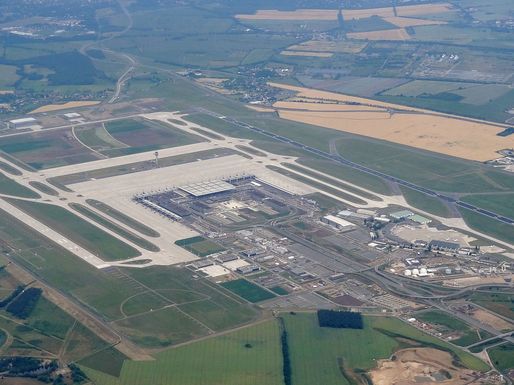 Noul aeroport din Berlin își va închide unul din terminale, la câteva luni de la inaugurare