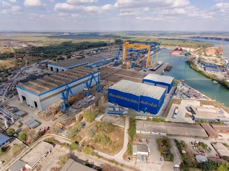 FOTO Vard Tulcea construiește un vas hibrid de instalare cabluri pentru olandezii de la Van Oord