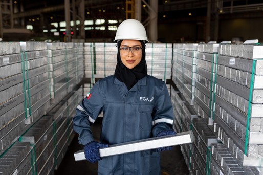 BMW Group va cumpăra aluminiu produs cu ajutorul energiei solare de cel mai mare producător de aluminiu premium, din Emirate