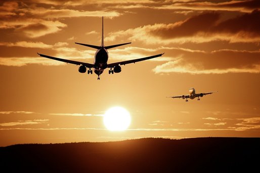 Transportatorii aerieni pregătesc un permis de călătorie