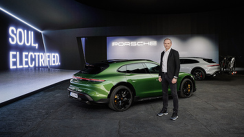 FOTO Porsche a prezentat în premieră mondială Taycan Cross Turismo, al doilea model electric al mărcii. Prețurile pentru România