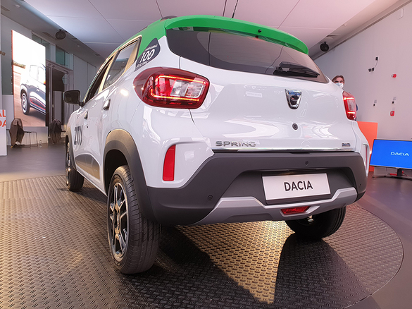 ULTIMA ORĂ OFICIAL: Cât costă Dacia Spring Electric în România. Cea mai ieftină va putea fi cumpărată cu mai puțin de 10.000 de euro