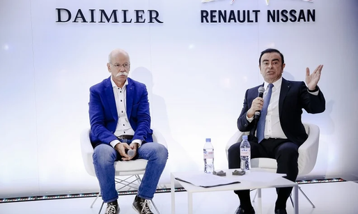 Renault vinde pachetul de acțiuni deținut la Daimler
